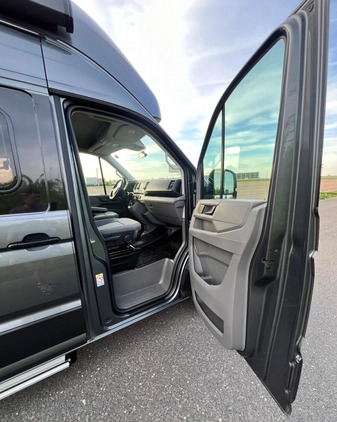 Volkswagen Crafter cena 267699 przebieg: 51919, rok produkcji 2019 z Poznań małe 704